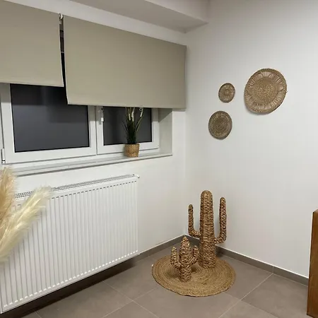 Neuf 2 Pour 4 Personnes Apartment *