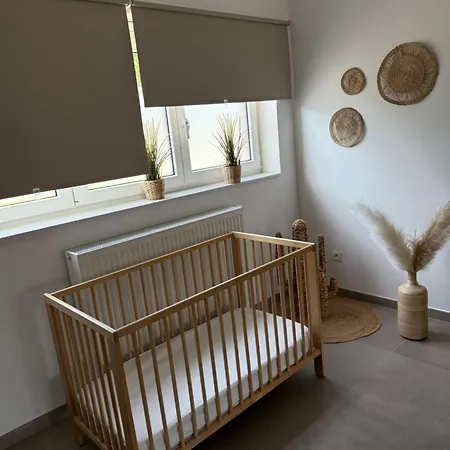 Neuf 2 Pour 4 Personnes Apartment *