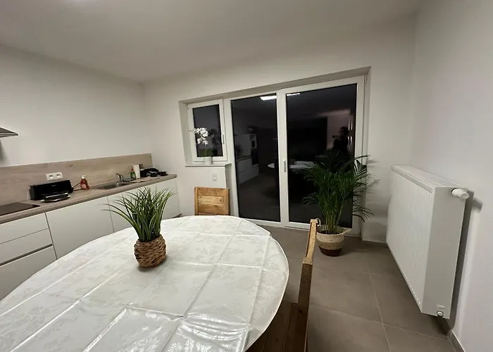 Neuf 2 Pour 4 Personnes Mons